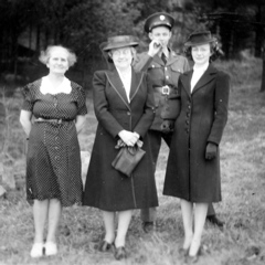 Gertrude Scott Dunbrack and Mrs A.W. Wilkins and their children Milton Wilkins and Hazel Dunbrack, Easter 1941